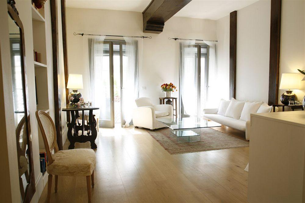 Milano Suites Exterior foto