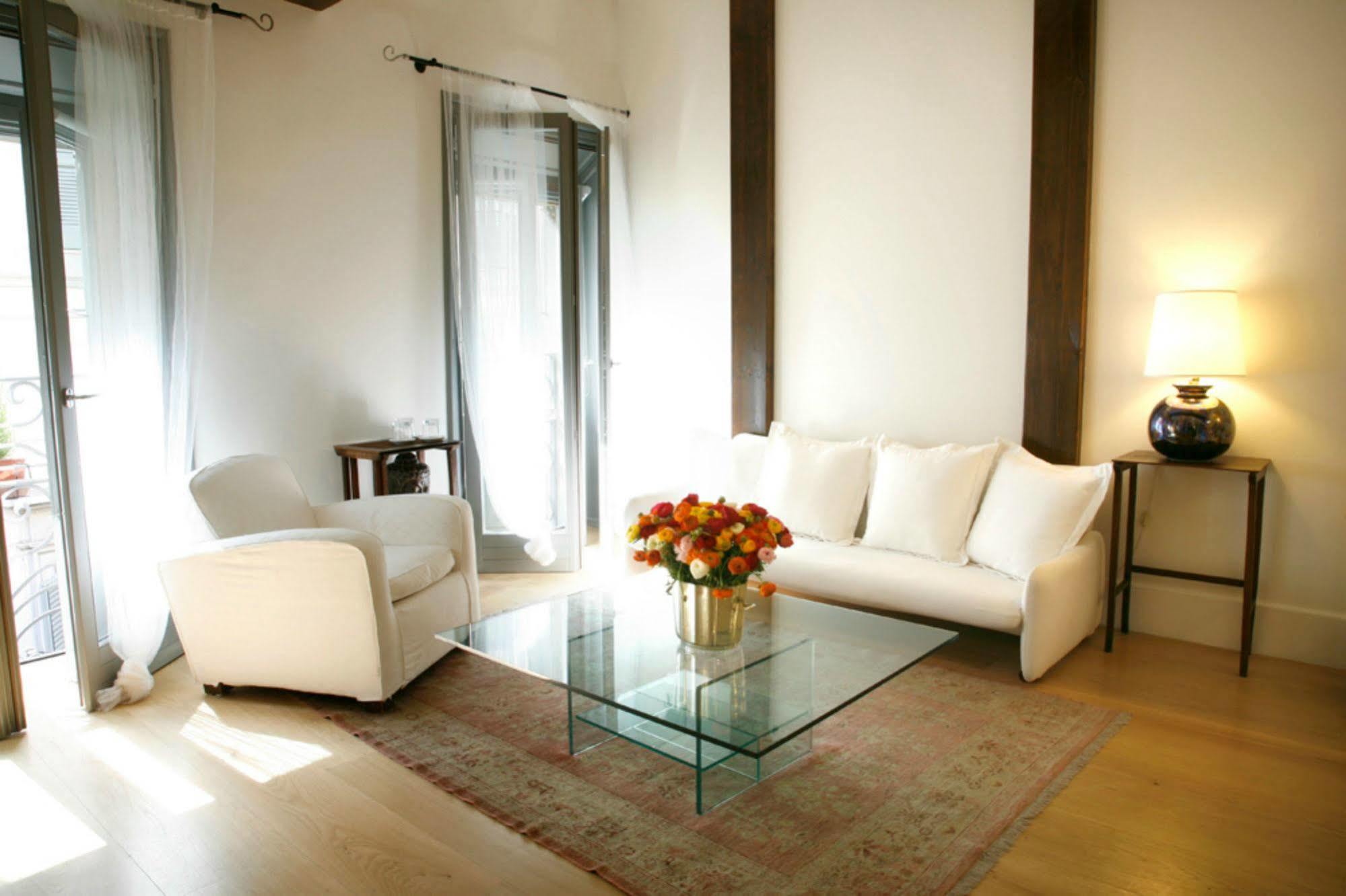 Milano Suites Exterior foto