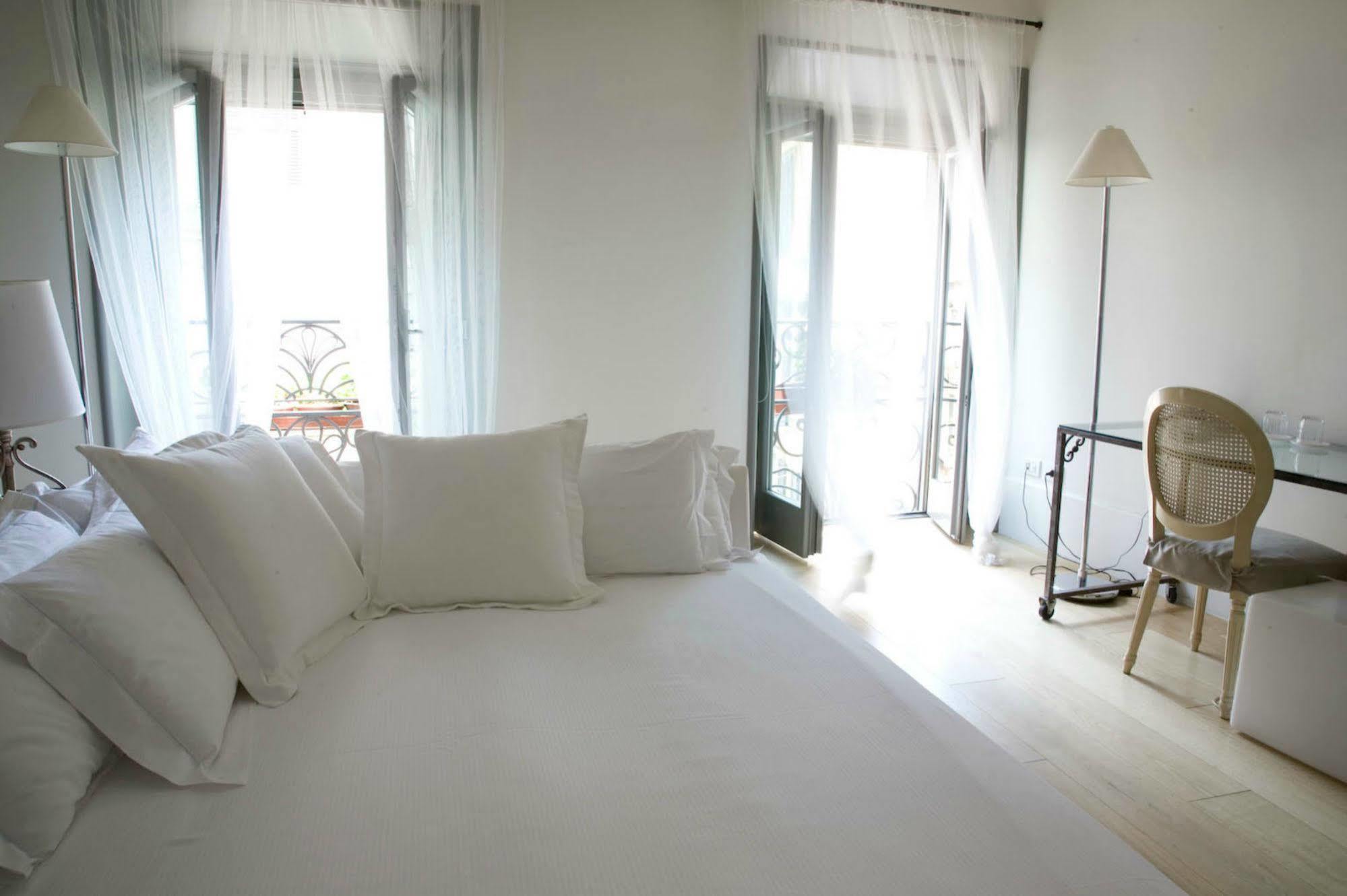 Milano Suites Exterior foto